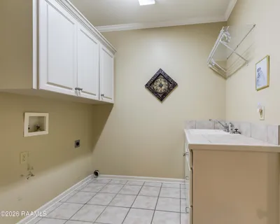 $310,000 | 9702 Belle Pl Drive, Maurice, LA 70555