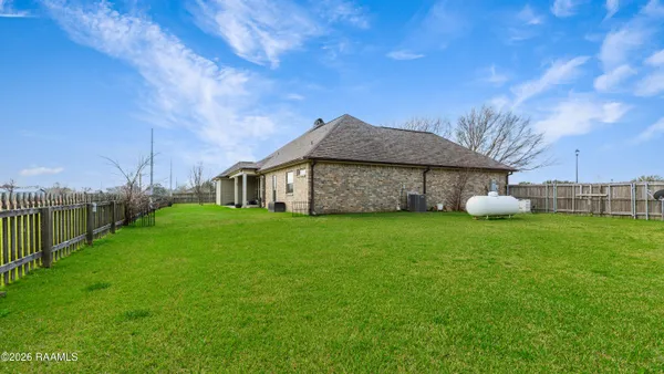 $320,000 | 9702 Belle Pl Drive, Maurice, LA 70555