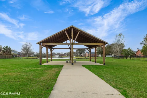 $320,000 | 9702 Belle Pl Drive, Maurice, LA 70555