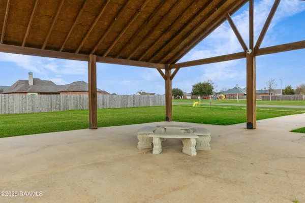 $320,000 | 9702 Belle Pl Drive, Maurice, LA 70555