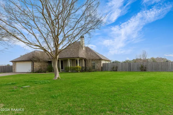 $320,000 | 9702 Belle Pl Drive, Maurice, LA 70555