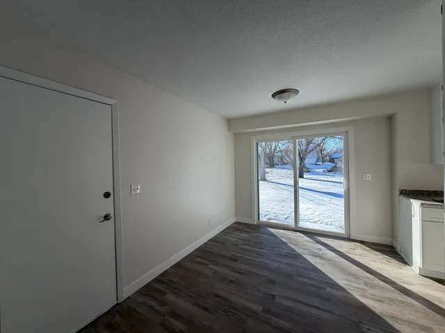 $2,195 | 16563 Fishing Avenue West, Rosemount, MN 55068