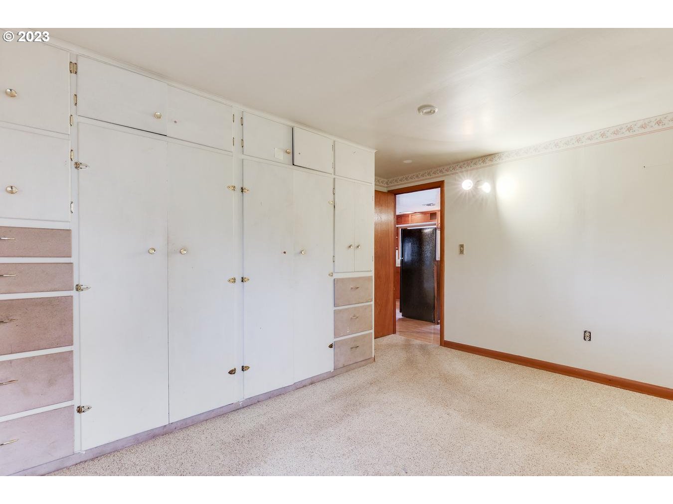 39161 Southeast Rude Road, Unit B Sandy, OR 97055 - Photo 18 of 32 a view of an empty room