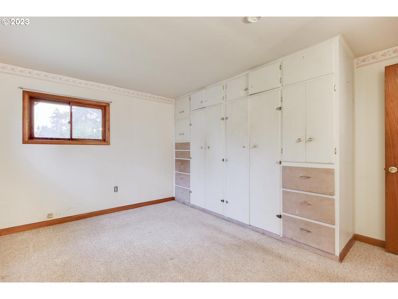 39161 Southeast Rude Road, Unit B Sandy, OR 97055 - Photo 19 of 32 a view of an empty room with closet area