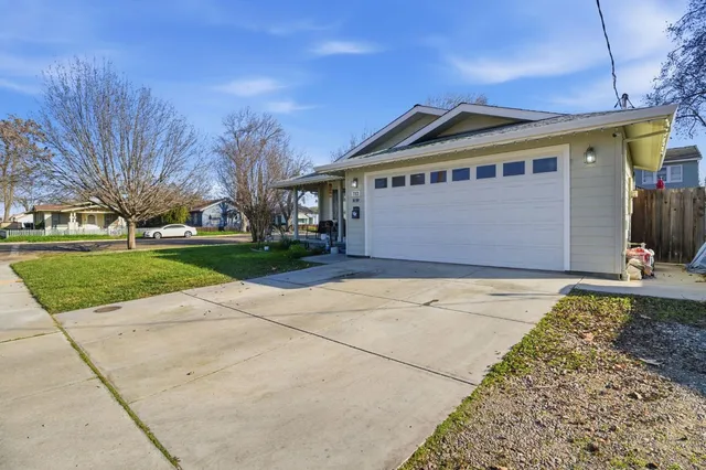 $410,000 | 712 5th Avenue, Gustine, CA 95322