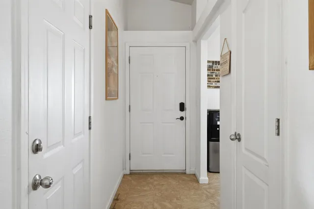 $410,000 | 712 5th Avenue, Gustine, CA 95322