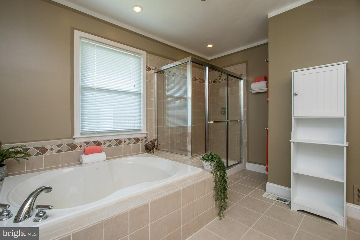 720 East Maple Road Linthicum, MD 21090 - Photo 14 of 30 Bath