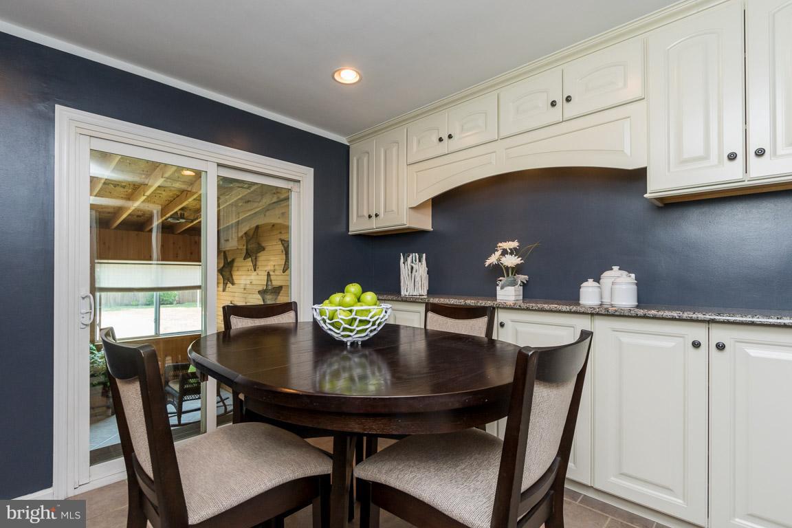 720 East Maple Road Linthicum, MD 21090 - Photo 8 of 30 Kitchen