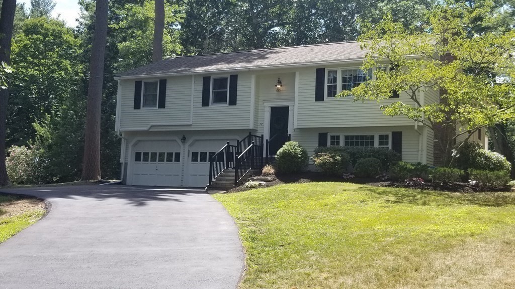 74 Rice Avenue Northborough, MA 01532 - Photo 4 of 40 Gallery Image 4