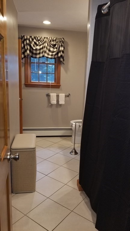 74 Rice Avenue Northborough, MA 01532 - Photo 10 of 40 Gallery Image 10