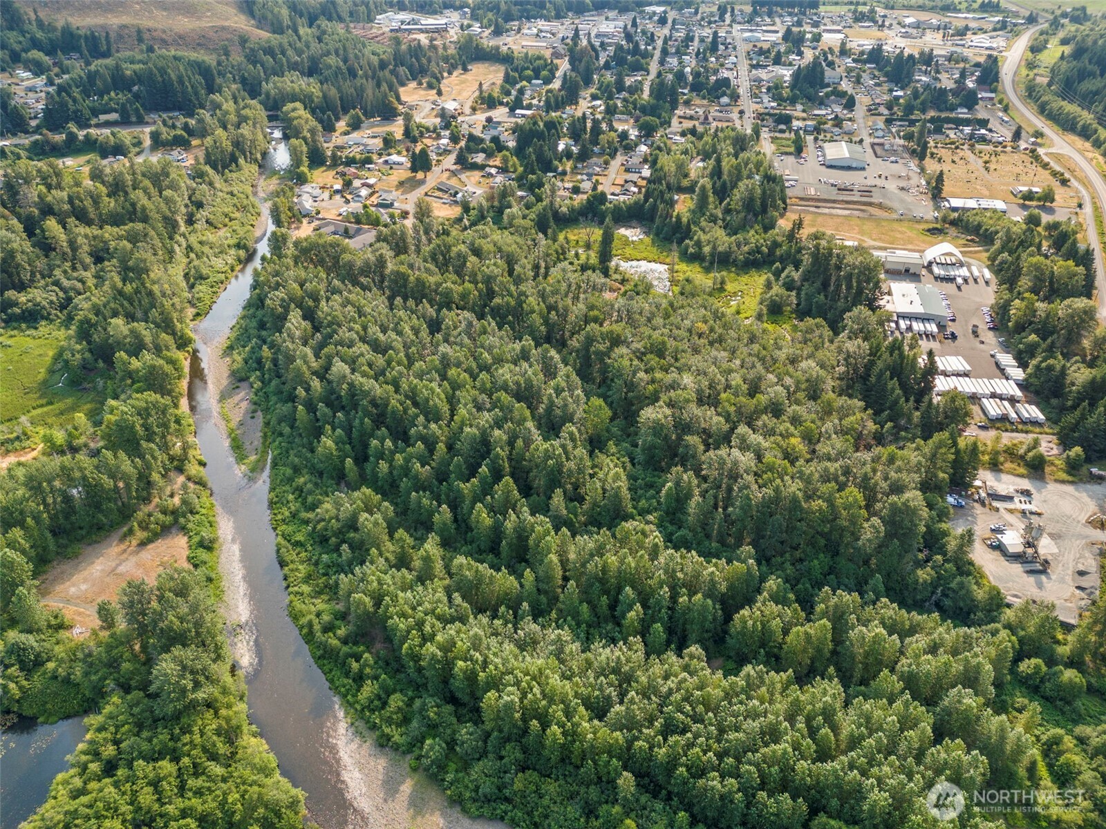 841 West Main Morton, WA 98356 - Photo 10 of 27 a view of a city