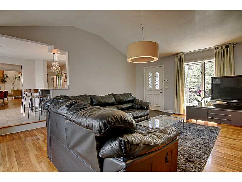 1635 Middle Road East Greenwich, RI 02818 - Photo 7 of 25 Den/Family/Great Room.