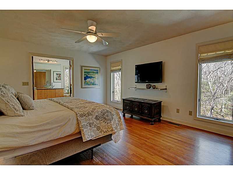 1635 Middle Road East Greenwich, RI 02818 - Photo 8 of 25 Master Bedroom.
