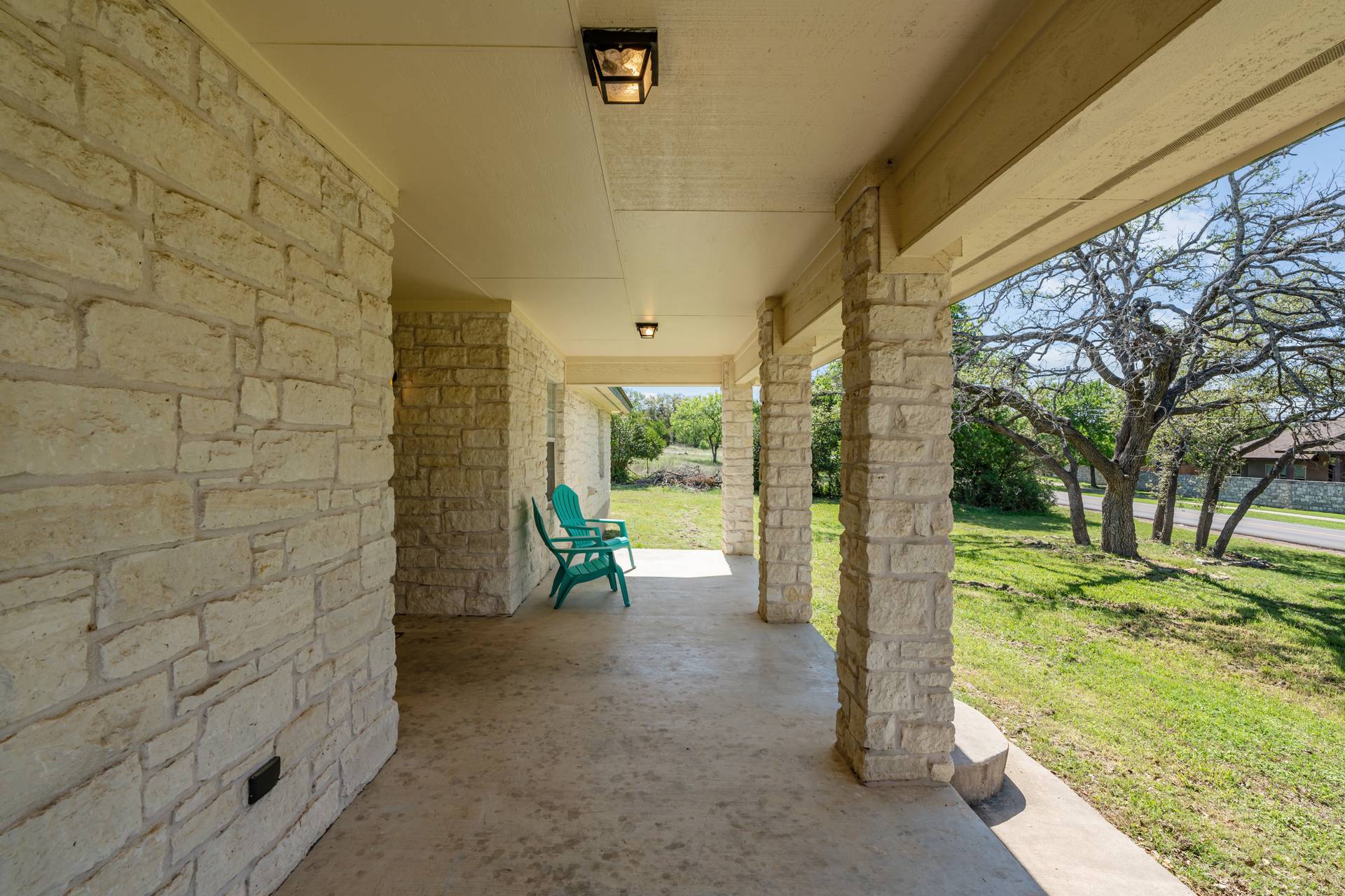 101 Oak Ridge Circle Georgetown, TX 78628 - Photo 33 of 35 Front Porch