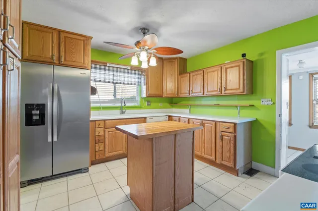 $750,000 | 989-991 Crozet Avenue, Crozet, VA 22932