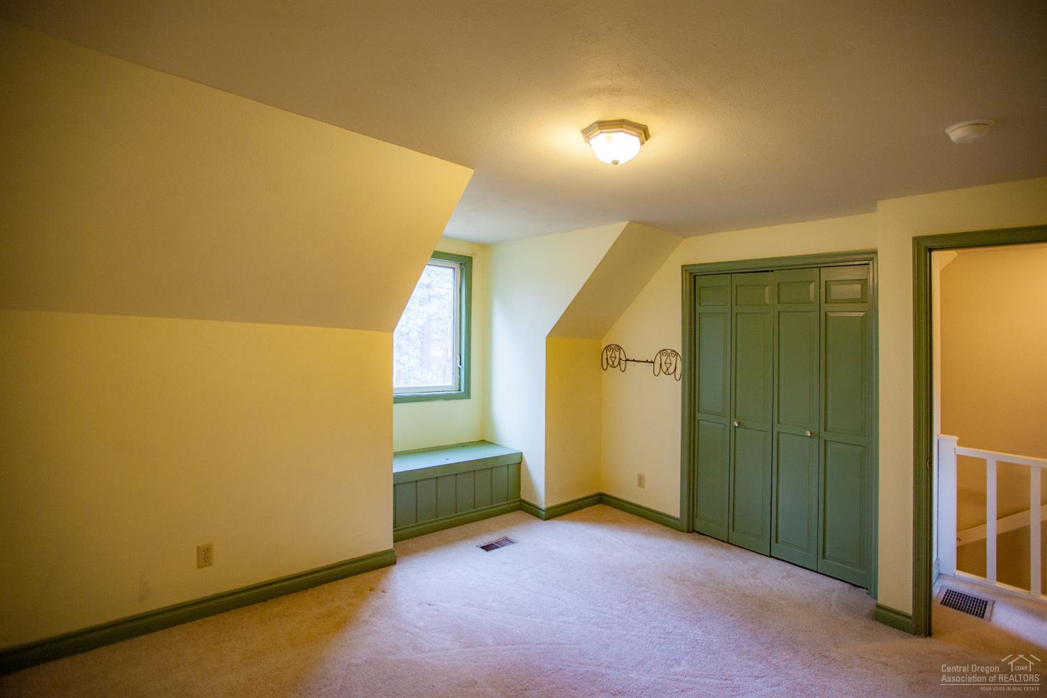 60232 East Ridgeview Drive Bend, OR 97702 - Photo 12 of 23 Additional Photo