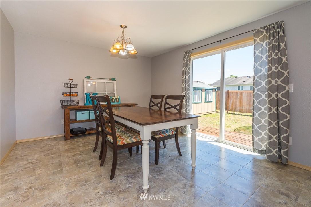 1287 Southwest Ripple Court Chehalis, WA 98532 - Photo 7 of 23 Gallery Image 7
