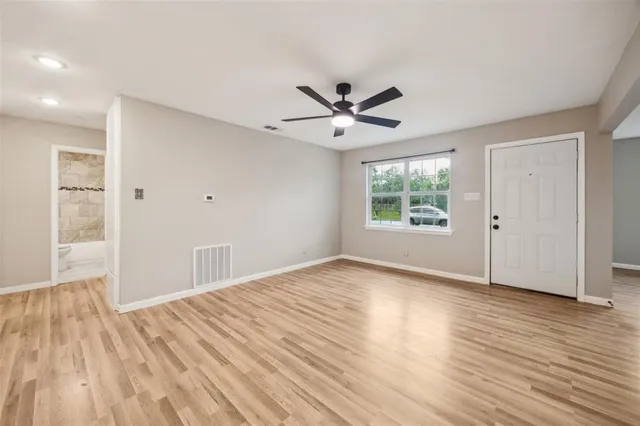 $310,000 | 2509 Clearview Circle, Dallas, TX 75233