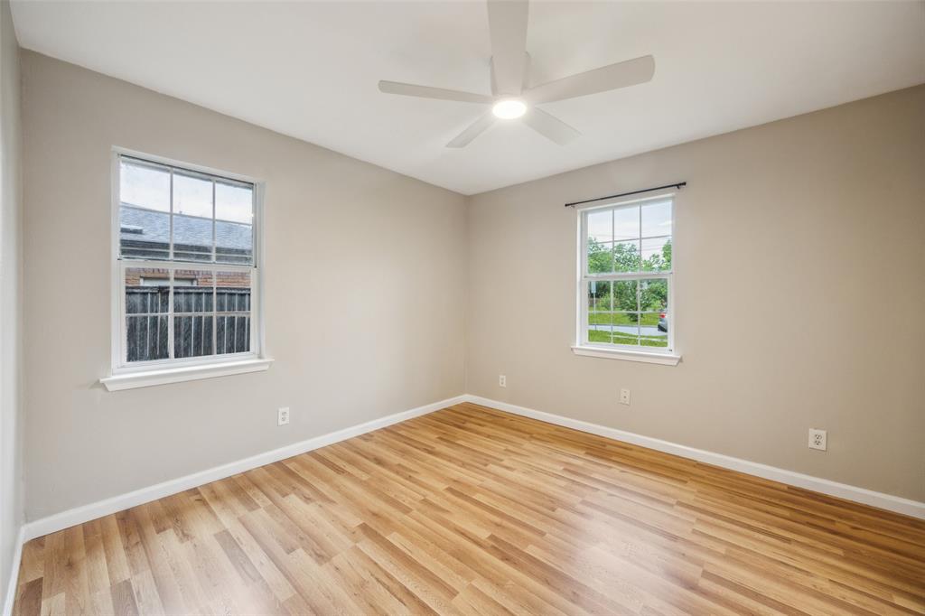 2509 Clearview Circle Dallas, TX 75233 - Photo 25 of 30