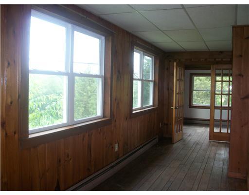 325 Freeman Falls Road Acme, PA 15610 - Photo 11 of 18 Sunroom.