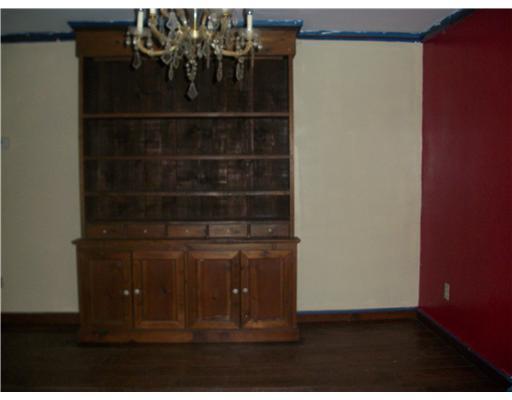 325 Freeman Falls Road Acme, PA 15610 - Photo 10 of 18 Dining Room.