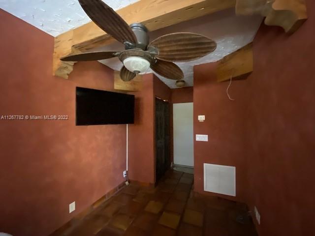 529 Hampton Road West Palm Beach, FL 33405 - Photo 16 of 30 Gallery Image 16