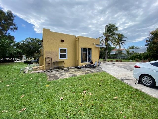 529 Hampton Road West Palm Beach, FL 33405 - Photo 20 of 30 Gallery Image 20