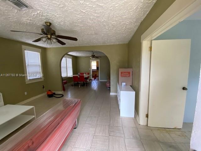 529 Hampton Road West Palm Beach, FL 33405 - Photo 24 of 30 Gallery Image 24