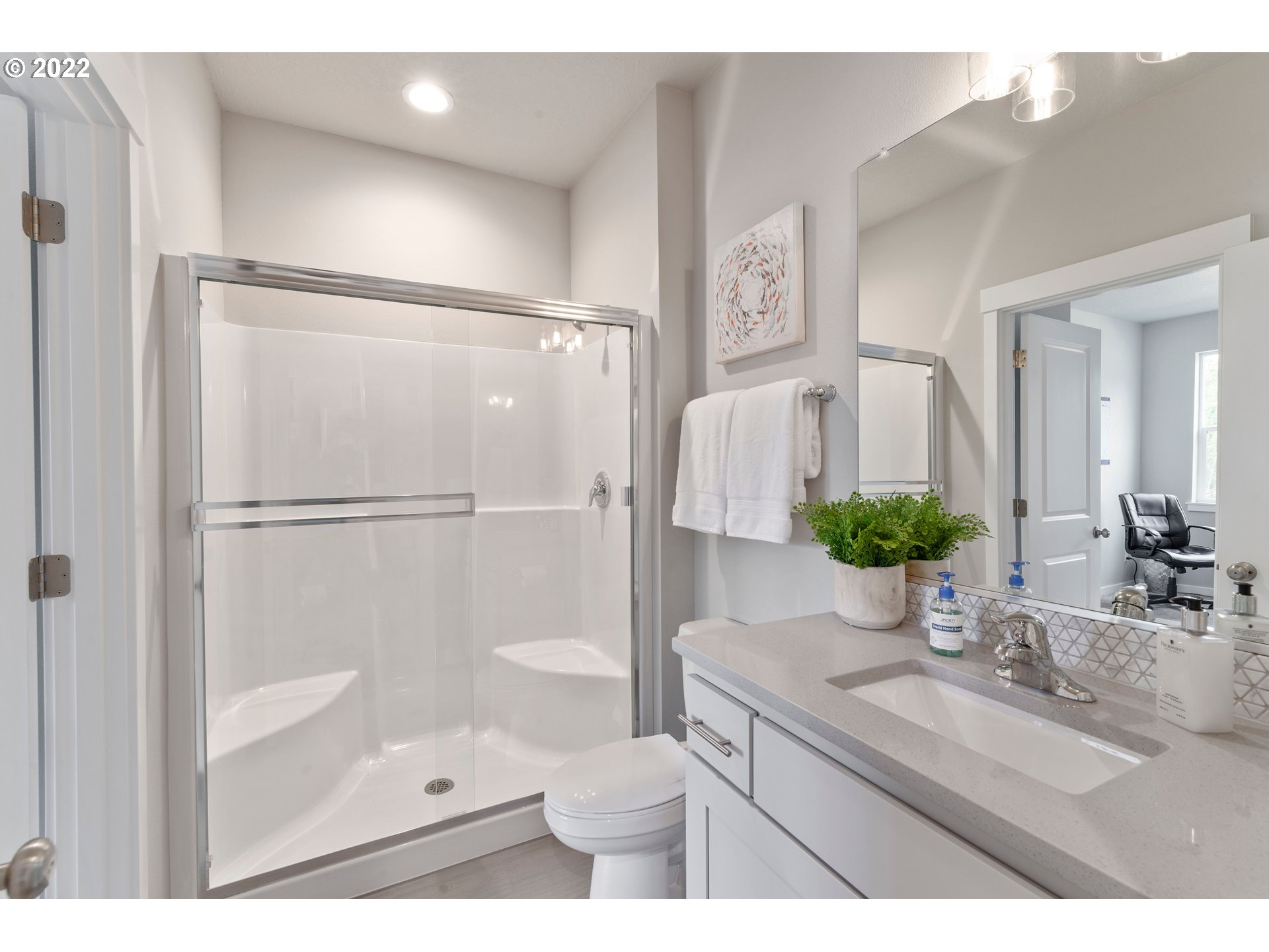 8601 North 6th Way, Unit LT 15 Ridgefield, WA 98642 - Photo 5 of 29