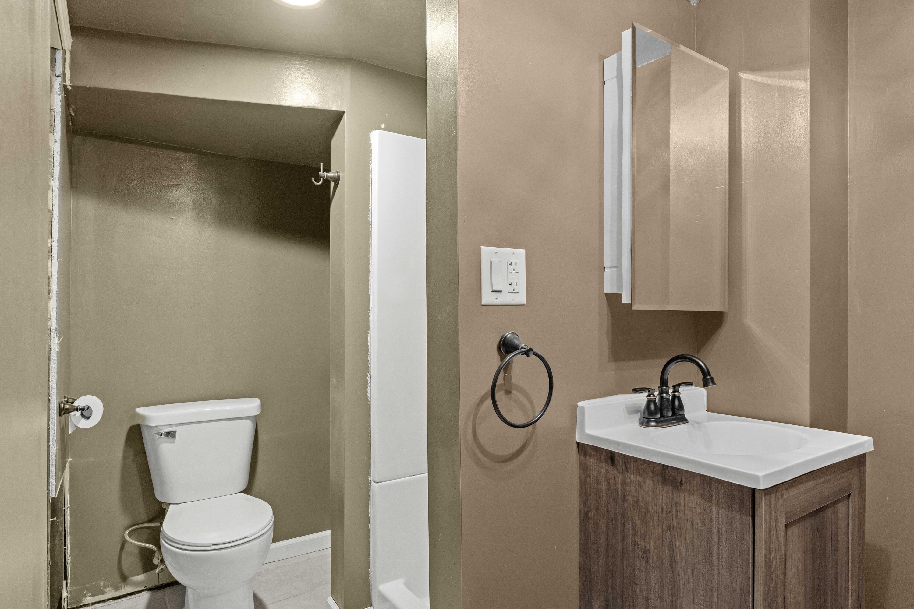 907 South Main Street Crown Point, IN 46307 - Photo 22 of 26 3000x2000
