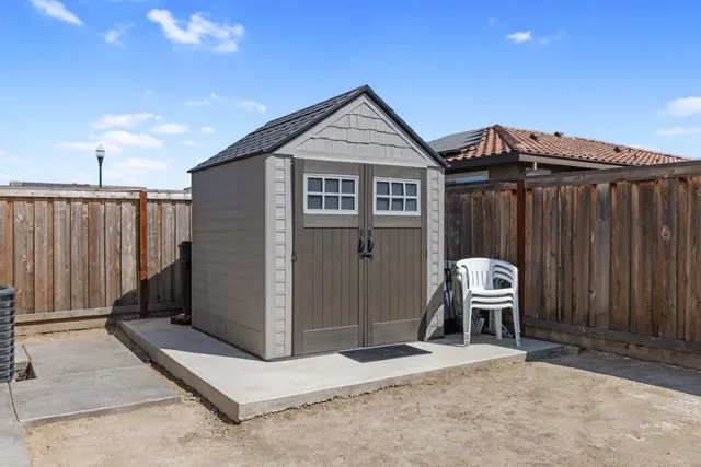 $619,888 | 667 Pleasant Drive, Lathrop, CA 95330