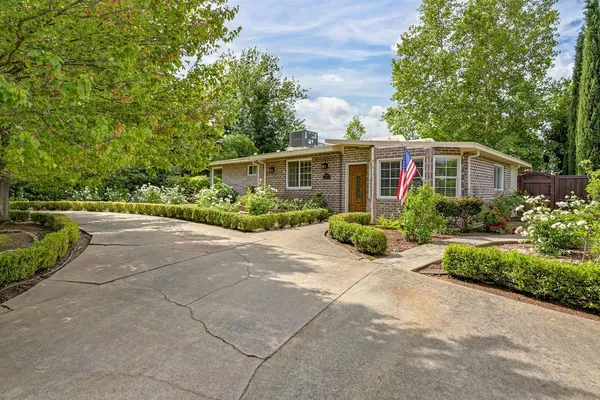 $515,000 | 4940 St Lynn Lane, Carmichael, CA 95608