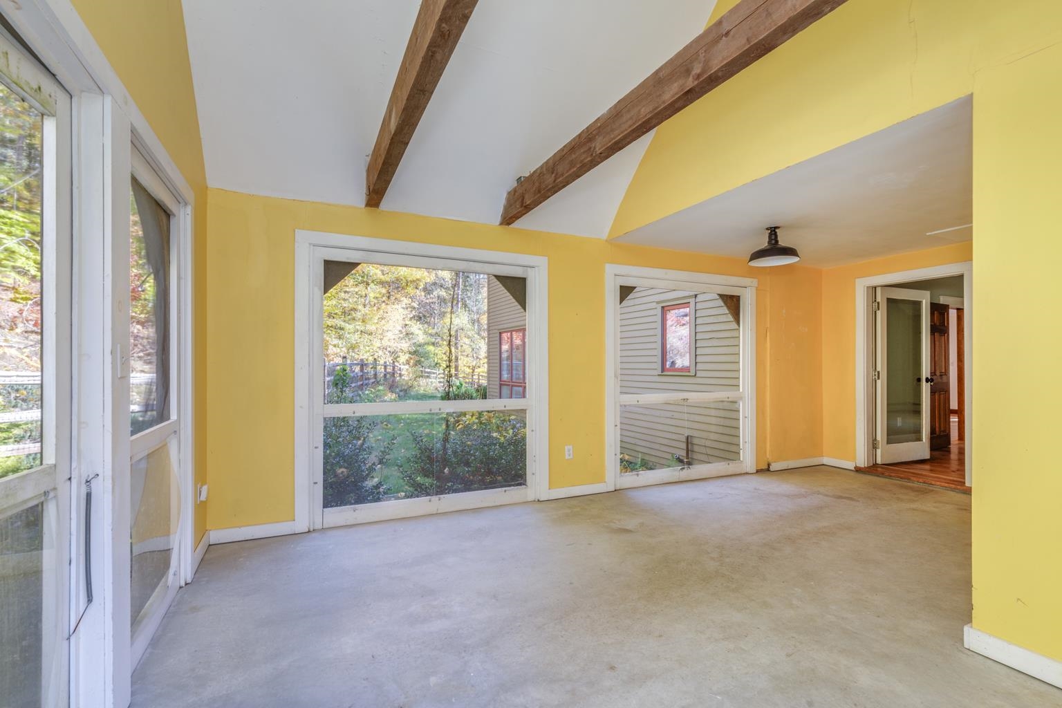 808 Russell Station Road Francestown, NH 03043 - Photo 11 of 58 Gallery Image 11