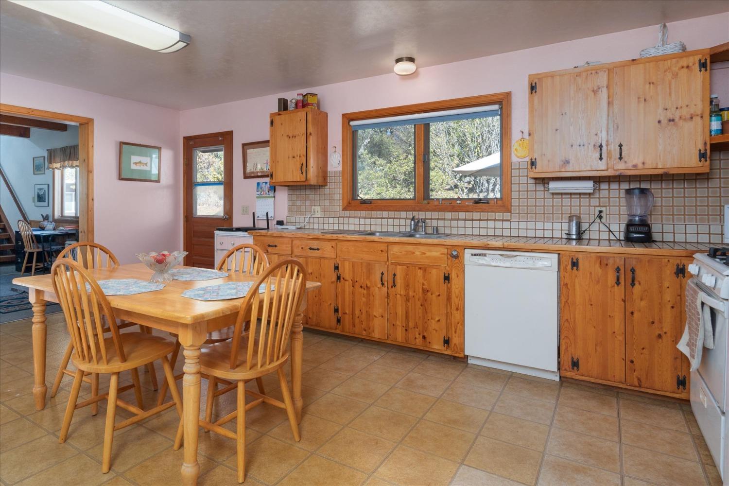 36117 Wells Road Coarsegold, CA 93614 - Photo 19 of 42 Gallery Image 19