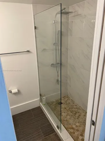 $2,500 | 753 Michigan Avenue, Unit 2E, Miami Beach, FL 33139