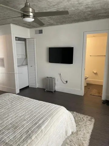 $2,500 | 753 Michigan Avenue, Unit 2E, Miami Beach, FL 33139