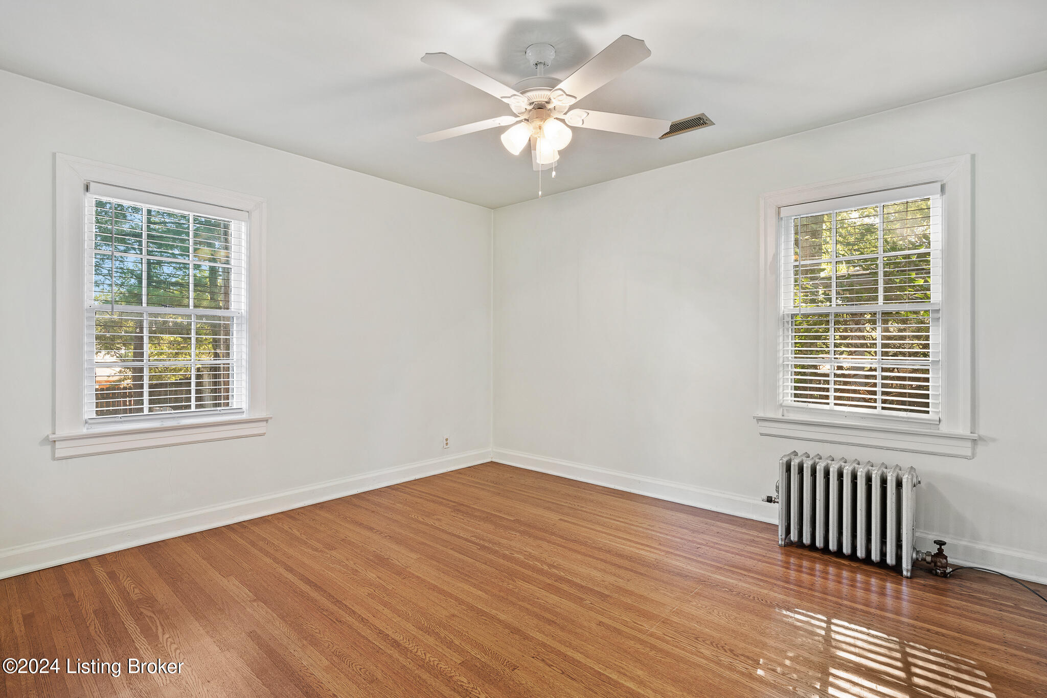 2890 Riedling Drive Louisville, KY 40206 - Photo 17 of 40 2890 Riedling Dr-25