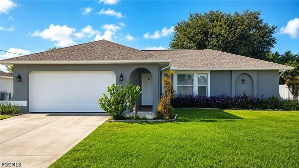 $2,225 | 1138 Southeast 19th Lane, Cape Coral, FL 33990