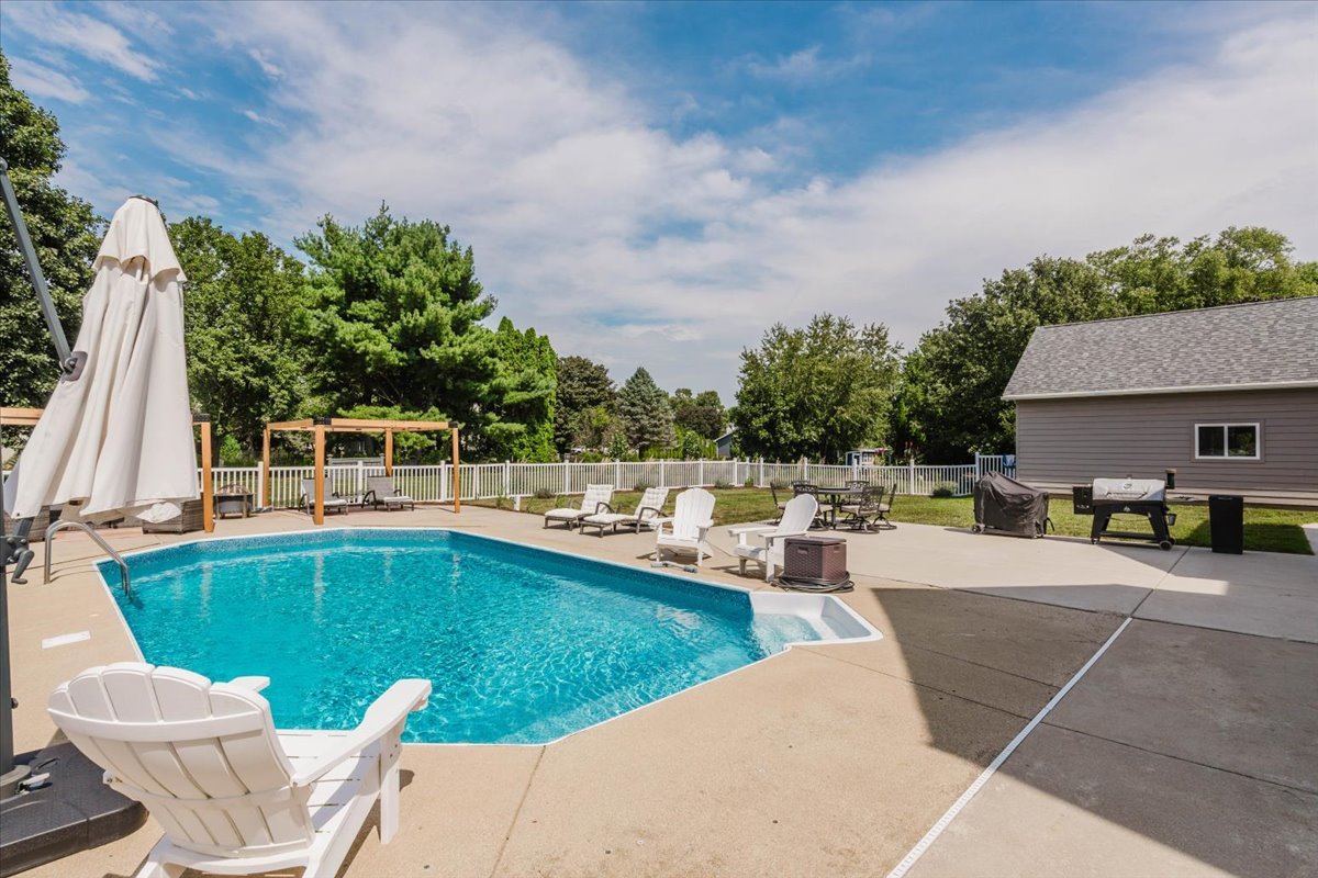 16036 Inverrary Lane Bloomington, IL 61705 - Photo 43 of 71 Gallery Image 43