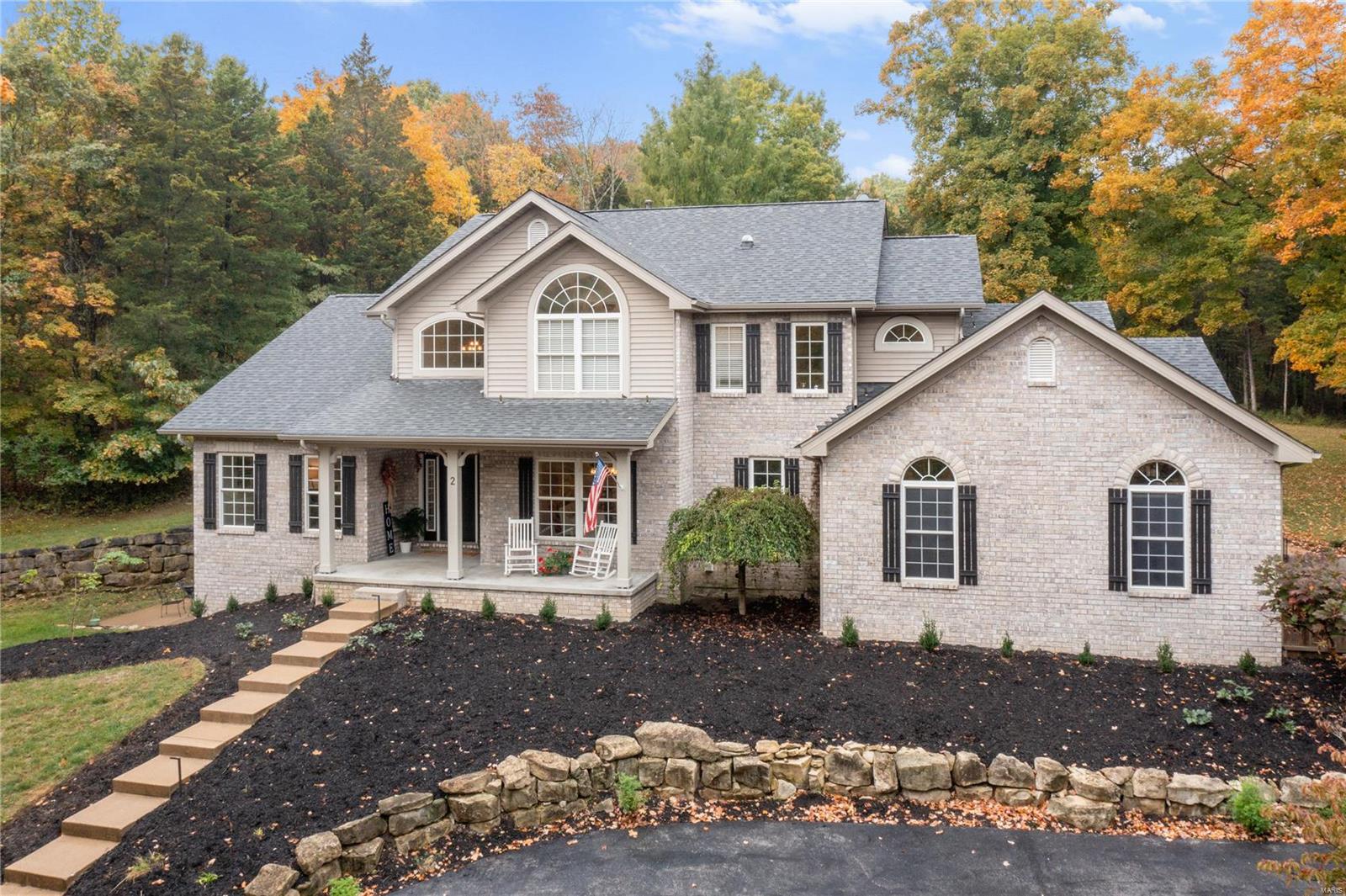 2 Currier And Ives Drive Eureka, MO 63025 - Photo 3 of 63