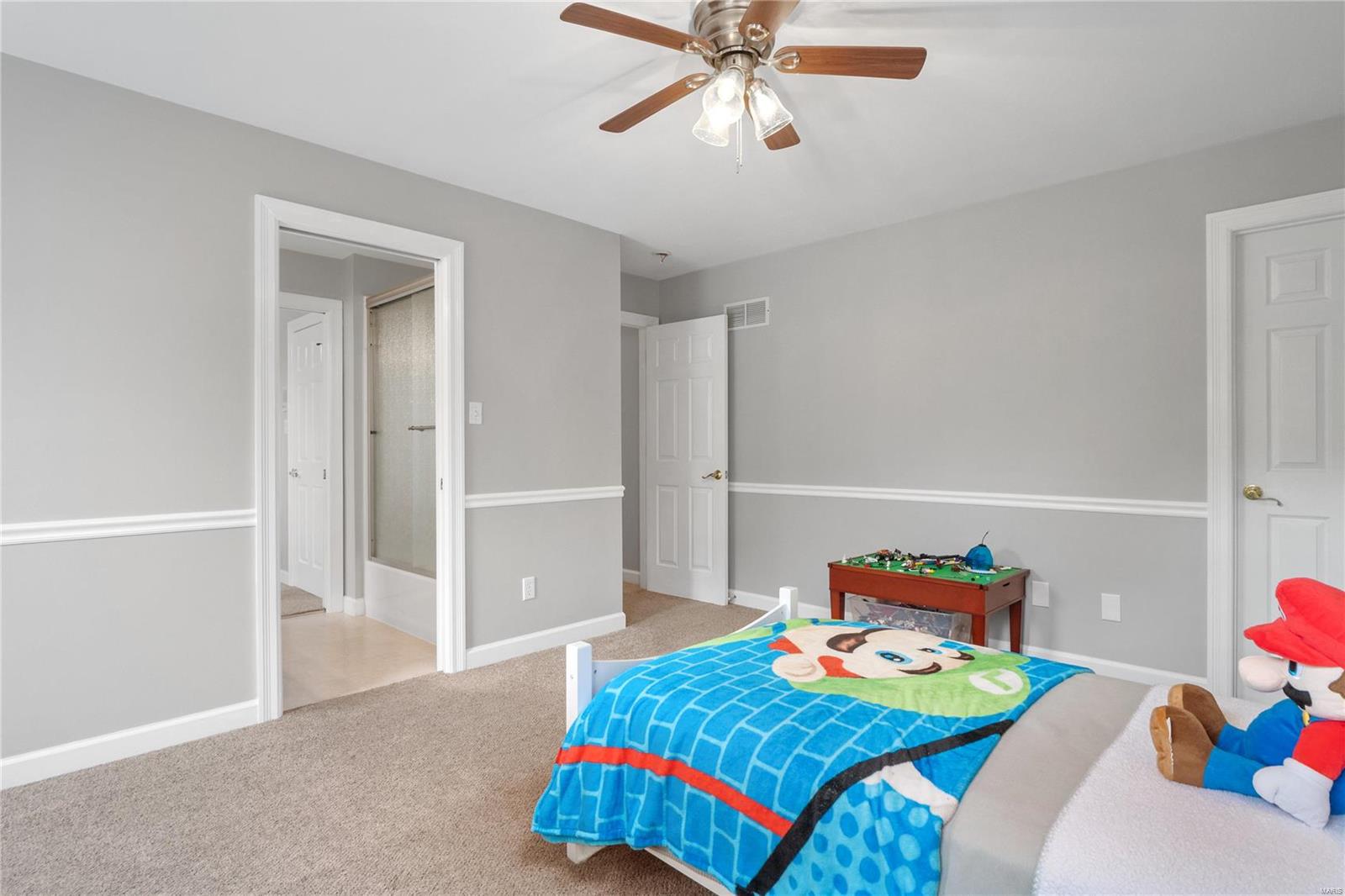 2 Currier And Ives Drive Eureka, MO 63025 - Photo 35 of 63