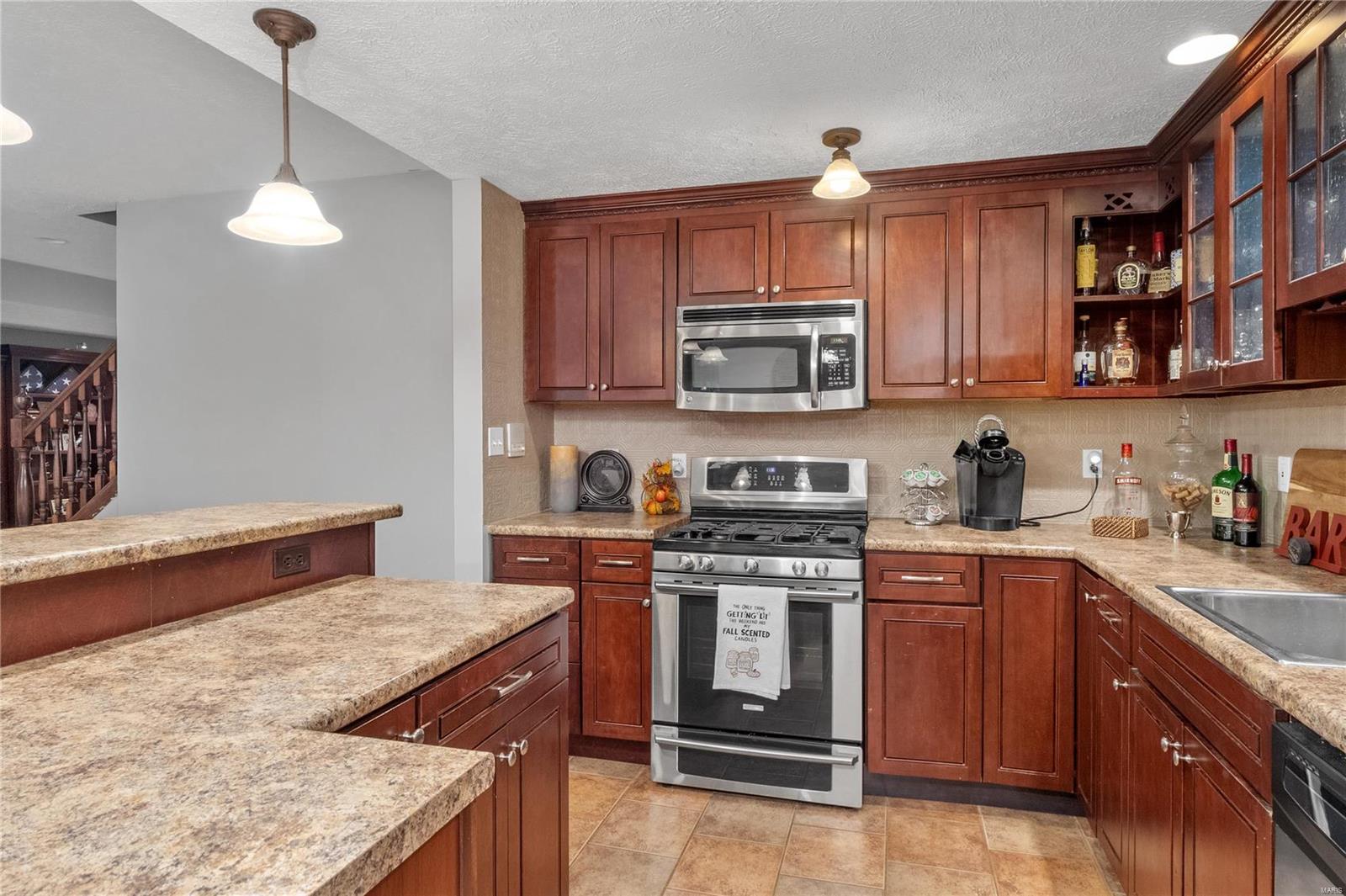 2 Currier And Ives Drive Eureka, MO 63025 - Photo 41 of 63