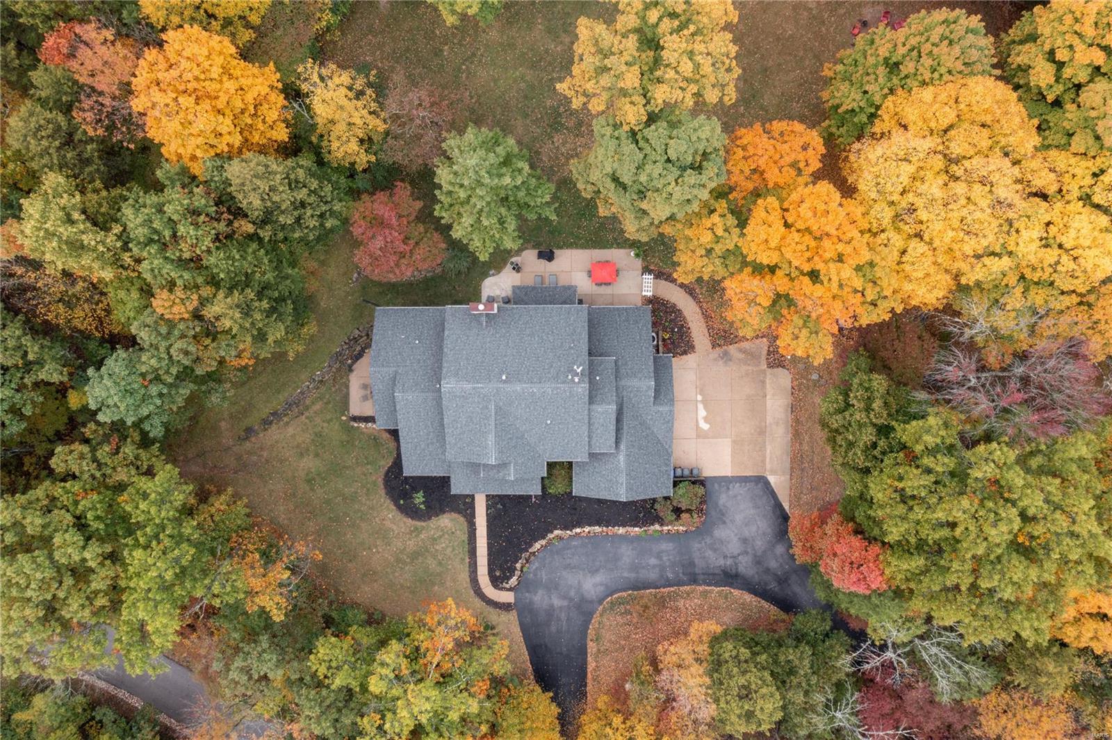 2 Currier And Ives Drive Eureka, MO 63025 - Photo 59 of 63