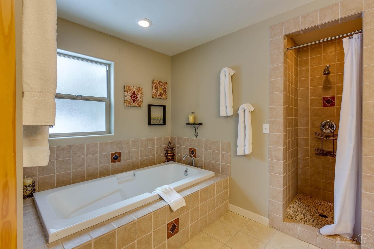 17046 Azusa Road Bend, OR 97707 - Photo 21 of 26 Additional Photo