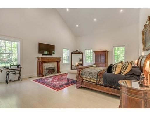 7 Ware Street Weston, MA 02493 - Photo 14 of 41