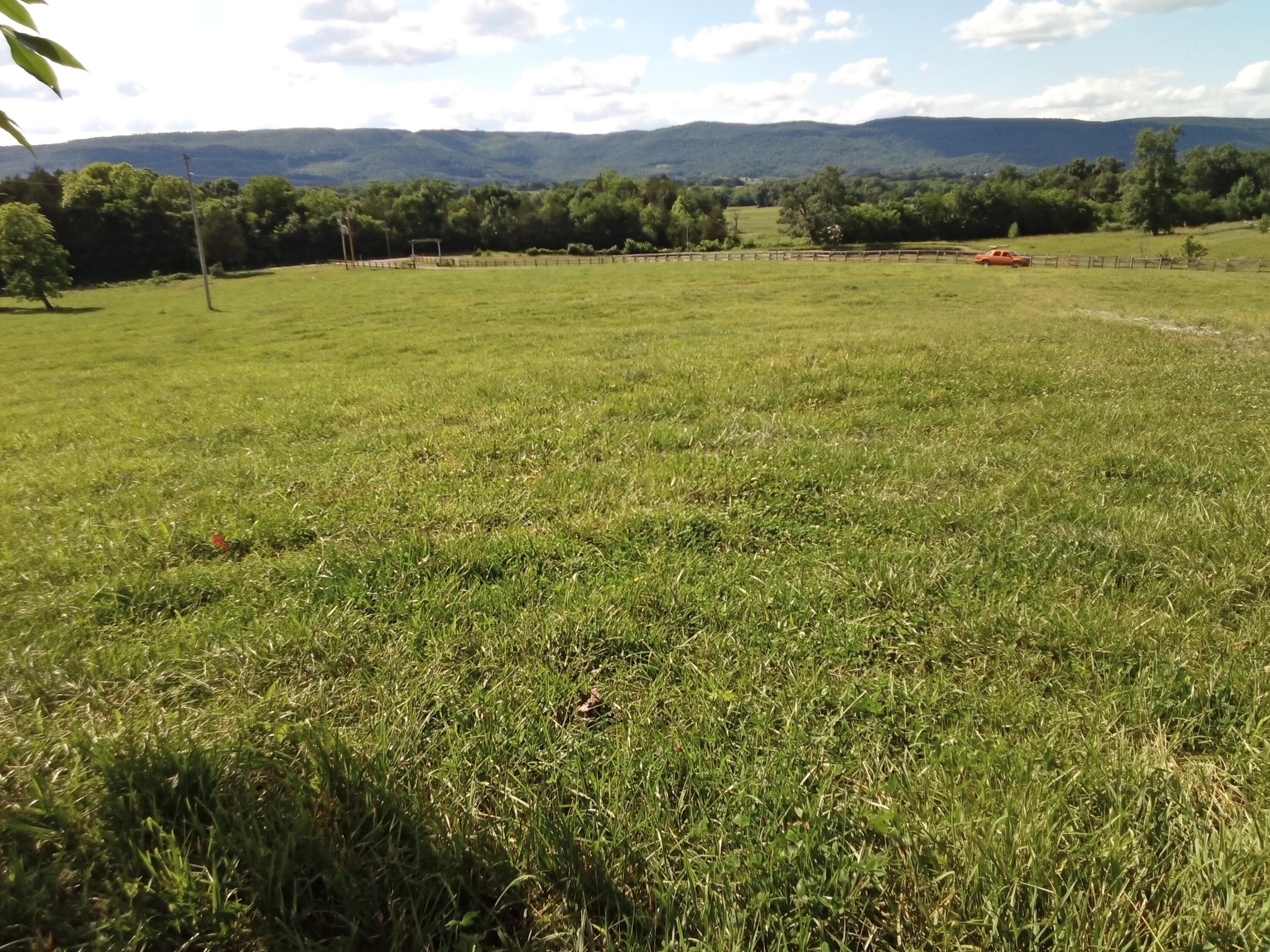 96 Lucky D Farm Road Crossville, TN 38572 - Photo 5 of 29 IMG_2024-05-30-16-14-22-790