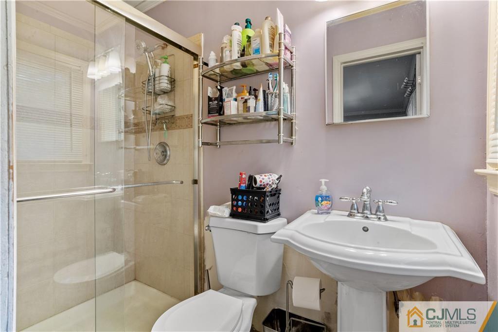 41 Gage Road East Brunswick, NJ 08816 - Photo 17 of 43 Gallery Image 17
