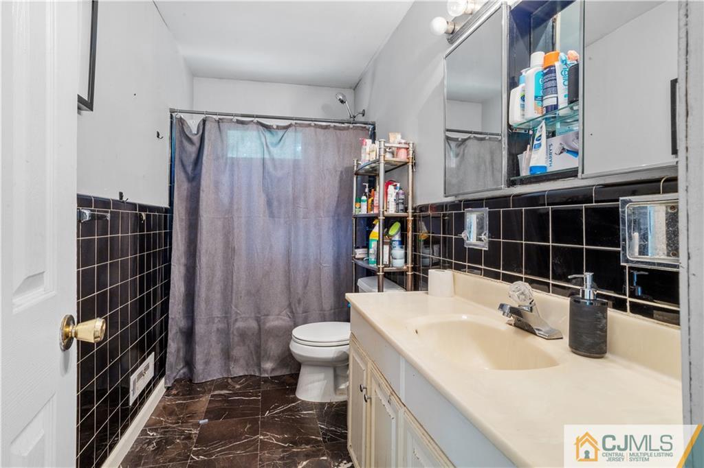 41 Gage Road East Brunswick, NJ 08816 - Photo 20 of 43 Gallery Image 20
