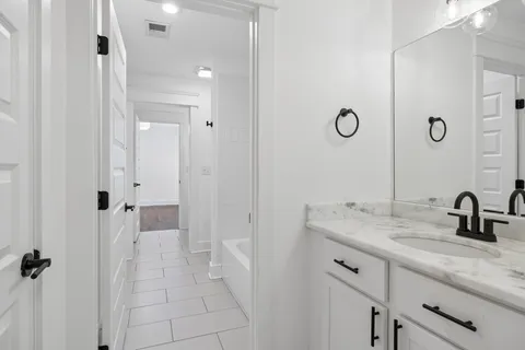 $694,000 | 1212 A Pennock Avenue, Nashville, TN 37207