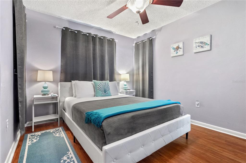 5596 100th Way North St. Petersburg, FL 33708 - Photo 8 of 67